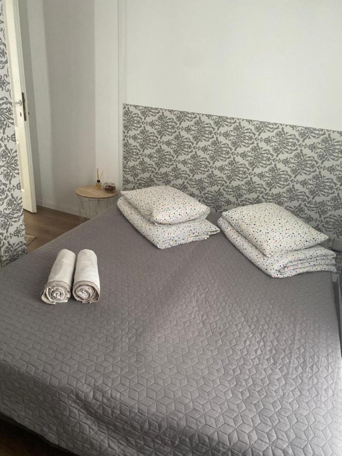 Appartamento Fressh House Sincraieni Esterno foto
